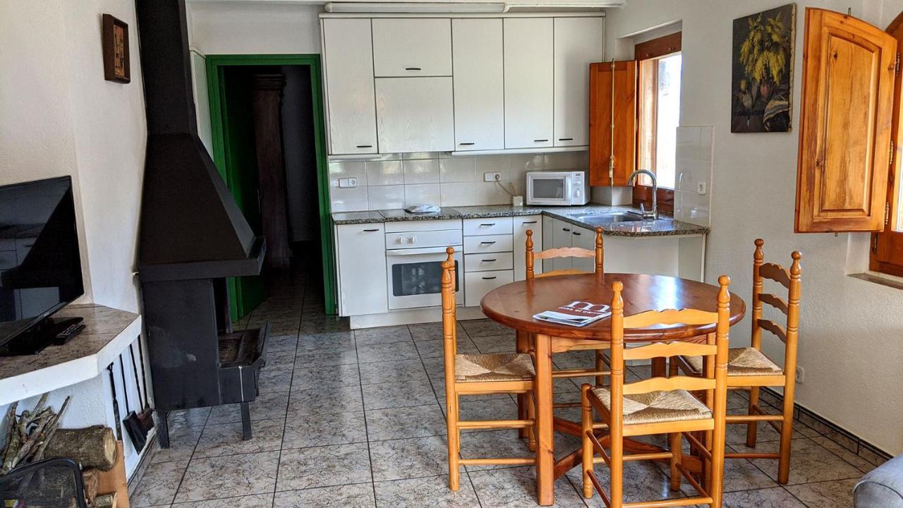 Mas El Carrer Apartment Santa Pau Ngoại thất bức ảnh