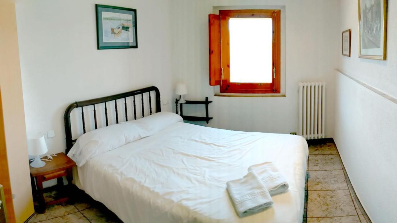 Mas El Carrer Apartment Santa Pau Ngoại thất bức ảnh